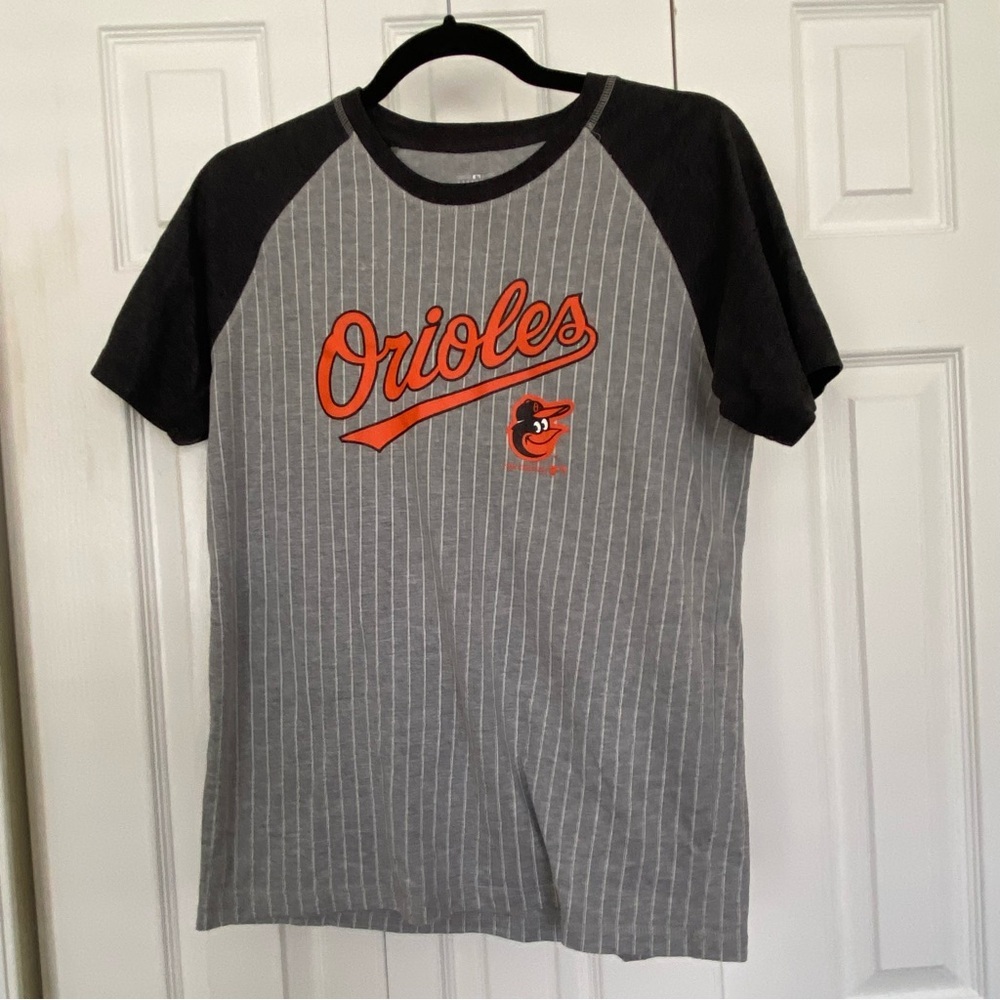 Baltimore Orioles MLB Youth 16/18 XL Gray Shirt‎ Pinstripe Team Athletics Boy